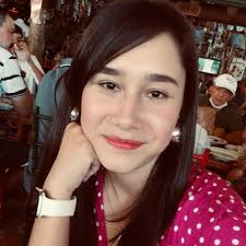 Stream Leticia Meneses music