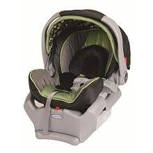 Graco Snugride 35 Personally Like It Because It Goes Up To 35llbs Just In Case You Have A Baby That Is Bigg Baby Car Seats Car Seats Graco Infant Car Seat