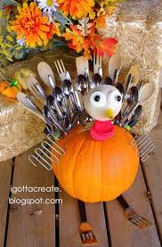30 Plus Featured Pumpkin Ideas For Halloween And Fall Pumpkin Decorating Id Thanksgiving Decorations Outdoor Thanksgiving Turkey Craft Thanksgiving Crafts
