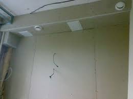 Balkon cephenizde klima motorunu nasıl görmek istersiniz? Mutfakta Bir Gaz Hortumu Nasil Gizlenir Mutfakta Bir Gaz Borusu Nasil Gizlenir Kutunun Insasi Icin Maskeleme Yontemleri Ve Kurallari Boyama Veya Boyama