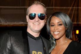 Happy Thursday! As Bob Dylan famously sang… 🎶🎸...The times they are  a-changin'…🎸🎶 In many ways, last week marked the beginning of a new  chapter for all kinds of things… And for me,