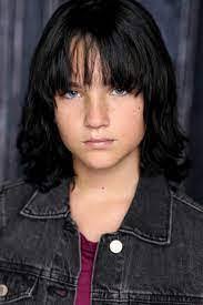 Siena Burton's Instagram, Twitter & Facebook