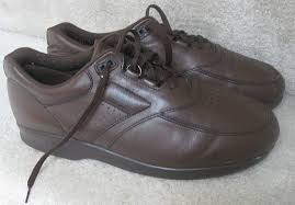 Looking for brands like sas shoes? Sas Time Out Mens Brown Shoes 10 5m Excellent Shape Retail 175 Ronsusser Com
