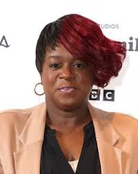 Tameka Empson/Kim Fox needs more recognition than she deserves i've been  watching old episodes as well and this lady is absolutely hilarious come