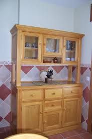 Alacena Salvando Columna De Pared Disenomueble Alacenas Vitrinas Muebles Madera Disenocarpinteria Vitrinas Muebles De Madera Muebles