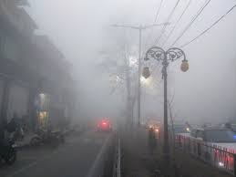Kelime ve terimleri çevir ve farklı aksanlarda sesli dinleme. Dense Fog Impairs Life In Kashmir Orchards Responsible Newsclick