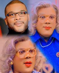 Lois Ledet's Instagram, Twitter & Facebook