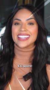 Pamella Makeup Tomando Leite