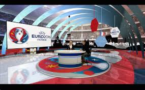 Givetvis går det bra att se fotbolls em även via livestream hos både svt och tv4. Expressen Storsatsar Pa Webb Tv For Fotbolls Em Fotboll Med Autoplay Feber Webb