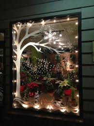 40 Wonderful Christmas Window Decor Ideas You Will Find There Are Many Different Win Holiday Window Display Christmas Window Lights Christmas Window Painting