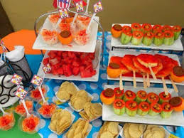 Ver más ideas sobre bocadillos para fiestas, dulces para fiestas, mesa de dulces. Infantil Mesa De Dulces Con Fruta Novocom Top