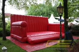 Sofa mieten in stuttgart 1 angebot. Hupfburg Sofa Couch Mieten Riesiges Rotes Sofa Zum Hupfen