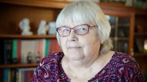 Lisbeth Holmgren's Instagram, Twitter & Facebook