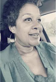 Janine Queen (@getthepenj9)