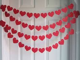 Logo, para te auxiliar nessa comemoração, separamos abaixo 17 ideias apaixonantes para decoração dia dos namorados quarto, para você se inspirar e deixar o clima de romance invadir seu. Decoracao Ideias Para O Dia Dos Namorados Customizando Net Blog De Customizacao De Roupas Moda Decoracao E Artesanato Por Mariely Del Rey Dia Dos Namorados Ideias Decoracao Surpresa Para Namorado