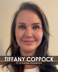 Leia Davis's Instagram, Twitter & Facebook