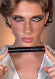 Create a Stunning Rockstar Look with Rabanne Makeup