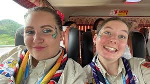 Adrian Wray's Instagram, Twitter & Facebook