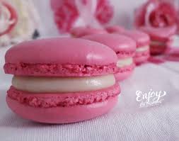 Macarons Rose Chocolat Blanc Pour Octobre Rose Mes Petites Fantaisies Macarons Rose Octobre Rose Macaron
