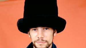 How to Dress for the Virtual Insanity of 2021? Jay Kay's 1996 Music Video  Get-Up Is My Reference