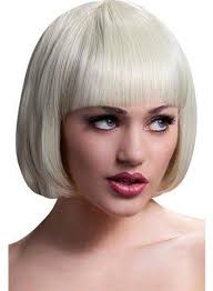 The Most Outrageous Celebrity Costume Ideas For Halloween Wigs With Bangs Short Sassy Hair Short Wigs