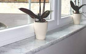 Die sichtseite ist hochabriebfest und dekorativ beschichtet , die. Fensterbank Aus Marmor Bianco Carrara Fensterbanke Fenster Fensterbank Innen