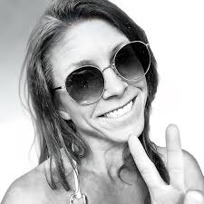 Are there designated drivers available for Worlds near Heffley?