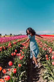 For a beach on the west coast in california, the landscape will have mountains in the distance. 6 Flower Field Photo Shoot Ideas To Try Emma S Edition