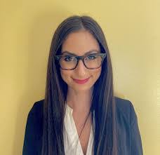 Anna Fleisher's Instagram, Twitter & Facebook