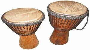 Kata gamelan berasal dari bahasa jawa gamel yang memiliki arti memukul atau menabuh, diikuti dengan. Tahukah Anda Ternyata Alat Musik Tradisional Indonesia Ini Sudah Mendunia Diantaranya Ada Tifa Tribun Kaltim
