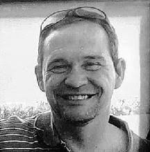 Ronald Pickering's Instagram, Twitter & Facebook