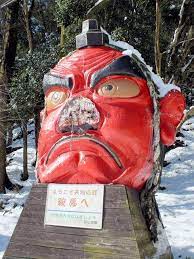 「天狗になった」ことか…笑 何度も 何度も 「天狗」になったことのある私ですが… その「天狗」を実際に…みたことがない…？？？ だったら 観に行こう？？？と思って出かけたのが 叡山電車の「鞍馬駅」前 おお、そこに…いました!いました. éžé¦¬å¤©ç‹—å› å¤§é›ªé¼»å­æ–·è£‚çµæžœéžé¦¬å¯º å¹«é¼»å­æ–·æŽ‰çš„å¤©ç‹—è²¼ä¸Šokè¹¦ é€™ä¹Ÿå¤ªèŒxdddd