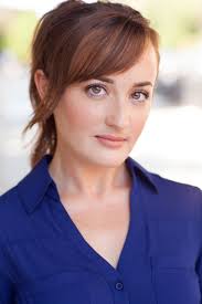 Лора Даррелл (Laura Darrell)