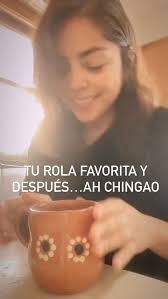 When your favorite songs plays and then…#cafecito☕️ #mirolafavorita  #comedia #sabado #felizdia #positvevibes