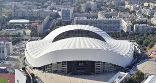 Discover a legendary temple discover the orange velodrome backstage as you have never seen it before and dive in the heart of olympique de marseille's history. Om L Achat De L Orange Velodrome Refait Surface