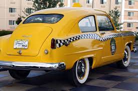 Taxi I Like To Pay Homage To The Yellow Taxis Of The World Https Www Youtube Com Watch V Jdnjqn 7txs Yellow Taxi Cab Yellow Taxi Taxi Cab
