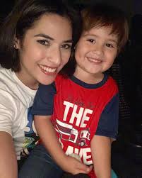 Con el amor de mi vida 💓hoy me hizo berrinche para que viniéramos al cine  🎥 te amo ❤️