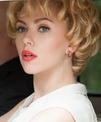 Her mother, melanie sloan is from a jewish family from the bronx and her father, karsten johansson. Preciosa Scarlett Johansson Movies Scarlett Johansson Black Widow Scarlett