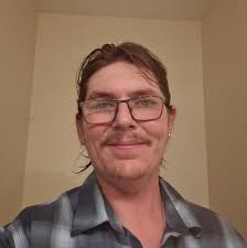 Hello everyone, I'm new to this 🥹 as a single parent, I can't attend (face  to face) meetings. How do I find a sponsor or connect with like-minded  people. I feel I'd