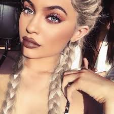 Anna Sim (annasim1994)