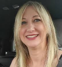 Irma Hanna's Instagram, Twitter & Facebook