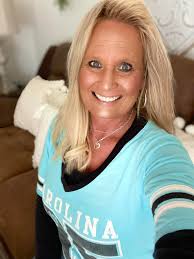 Vamos Gatos! Billie is dressed and ready for Game Day. Go Florida Panthers