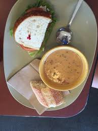 This panera bread summer corn chowder can be made right in the comfort of home. Summer Corn Chowder W A Blt Picture Of Panera Bread Indianapolis Tripadvisor
