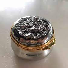 Royal selangor is malaysia's, if not the world's, leading name in pewter products. Royal Selangor Pewter Flowers Jewellery Box Shopee Malaysia