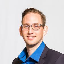 Amos Gutman, Solutions Architect, Databricks