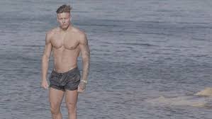 I think alex and olivia are cute together. Love Island 2016 Meet The 2 Newcomers With Their Eye On Zara Holland Ok Magazine