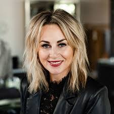 Stacy Larson's Instagram, Twitter & Facebook