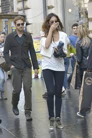 Keine dieser liaisons wurde jedoch offiziell bestätigt. Gerard Butler And Madalina Ghenea Split Vogue It