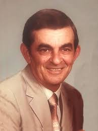 Jennifer Goodson's Instagram, Twitter & Facebook