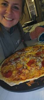 Shauna Morse's Instagram, Twitter & Facebook